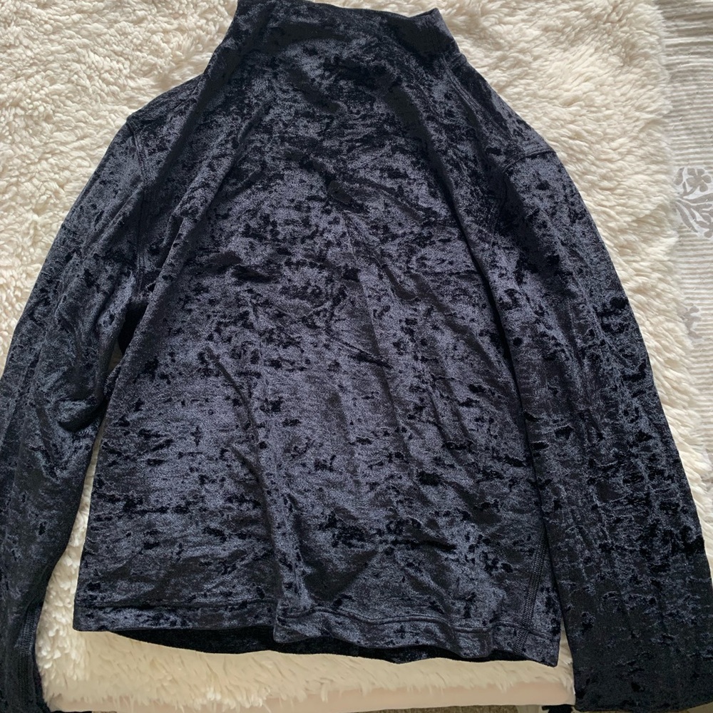 Lululemon Crushed Velvet Aligned Crop Mockneck Top